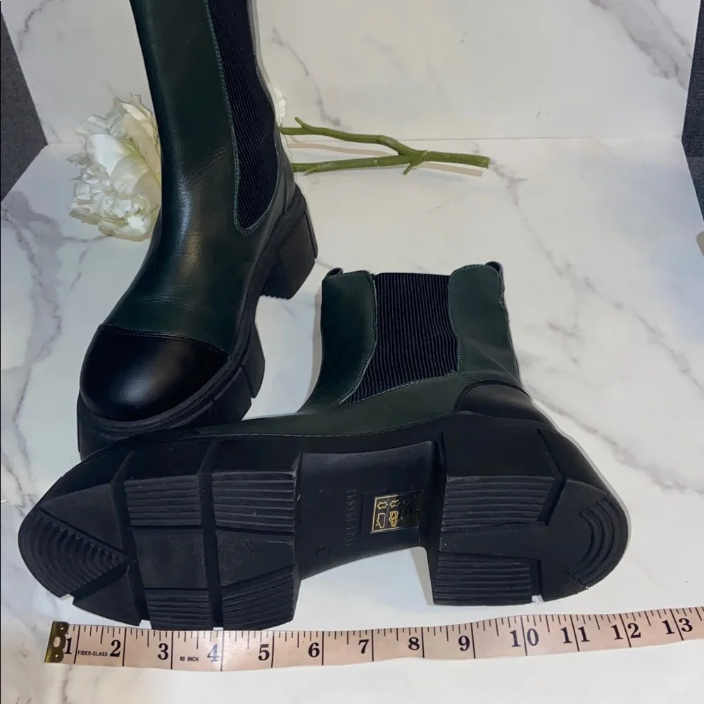 Free People Maren Mid Green Leather Chelsea Boots Size 40(9)